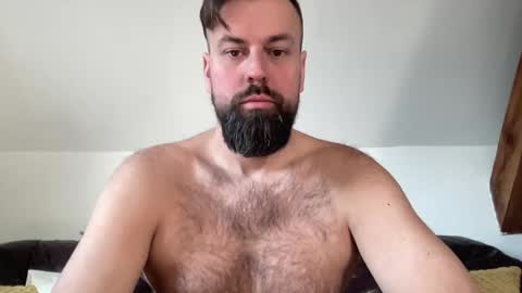 Snapshot of morty87geil chatting on February 12, 8:38 am morty87geil online show from February 12, 8:38 am