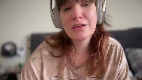 Mossy Mommy online show from April 12, 6:57 pm