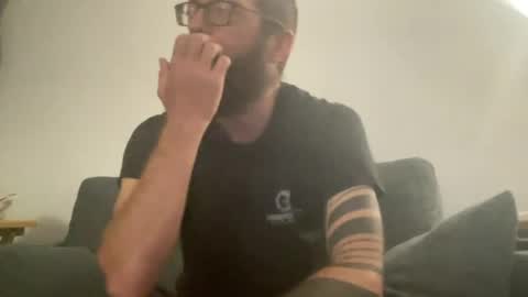 Snapshot of motodub chatting on June 21, 7:27 pm motodub online show from June 21, 7:27 pm