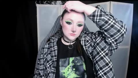 Snapshot of motorkate chatting on February 8, 6:06 am motorkate online show from February 8, 6:06 am