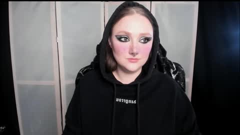 Snapshot of motorkate chatting on February 17, 9:32 pm motorkate online show from February 17, 9:32 pm