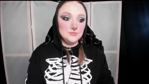 Snapshot of motorkate chatting on February 18, 11:33 pm motorkate online show from February 18, 11:33 pm