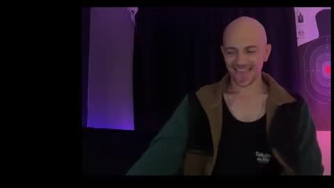 mount_vesuvius online show from March 10, 3:33 am