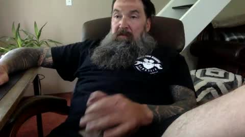 Snapshot of mountainman69696 chatting on June 20, 2:42 pm mountainman69696 online show from June 20, 2:42 pm