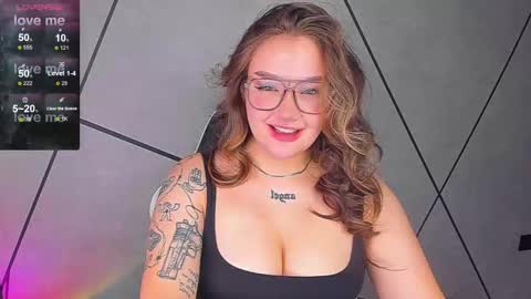 Carolina online show from October 23, 7:23 pm