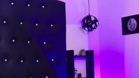 Mowgli online show from March 31, 3:01 pm