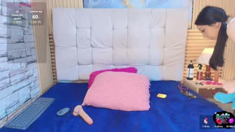 Snapshot of moxiemonclairpri chatting on July 18, 6:12 pm moxiemonclairpri online show from July 18, 6:12 pm