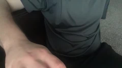 mr199801 online show from April 26, 5:32 pm