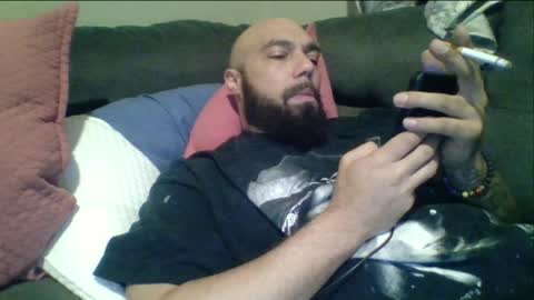 Mr8 online show from April 5, 1:14 am