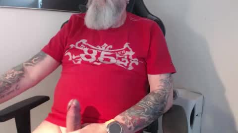Snapshot of mr_boombastic2021 chatting on May 2, 9:47 am mr_boombastic2021 online show from May 2, 9:47 am
