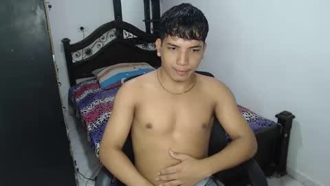 mr_cock_28 online show from February 1, 5:39 am