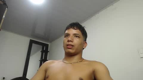 mr_cock_28 online show from February 5, 8:43 am