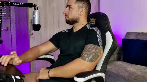 David online show from February 17, 11:44 am