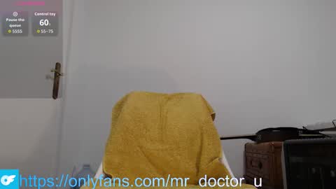 Snapshot of mr_doctor_ chatting on January 16, 11:53 pm mr_doctor_ online show from January 16, 11:53 pm