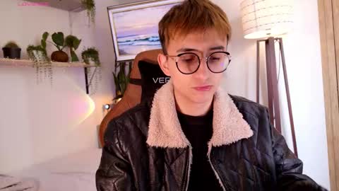 Mr Evans online show from January 7, 3:47 pm