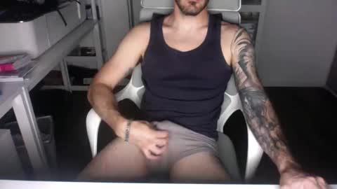 Snapshot of mr_gi89 chatting on May 31, 8:21 pm mr_gi89 online show from May 31, 8:21 pm