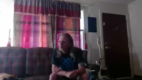 Snapshot of mr_happy12 chatting on September 9, 5:12 pm mr_happy12 online show from September 9, 5:12 pm