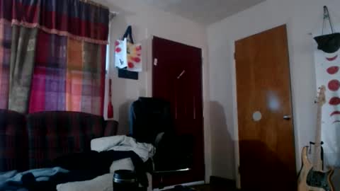 Snapshot of mr_happy12 chatting on October 31, 9:16 pm mr_happy12 online show from October 31, 9:16 pm