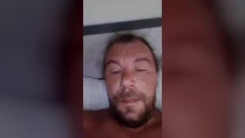Snapshot of mr_i_ chatting on June 30, 3:07 am mr_i_ online show from June 30, 3:07 am