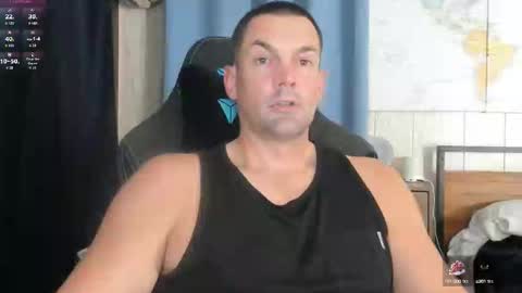 Snapshot of mr_mac69 chatting on September 18, 1:18 am Cam online show from September 18, 1:18 am