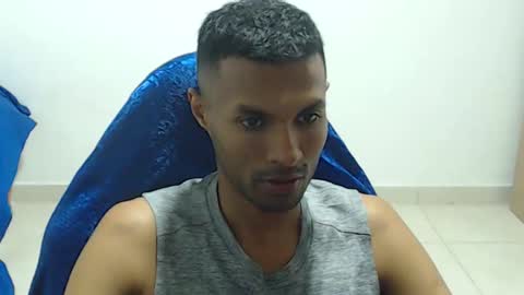 Snapshot of mr_max__ chatting on February 25, 3:43 pm Max online show from February 25, 3:43 pm