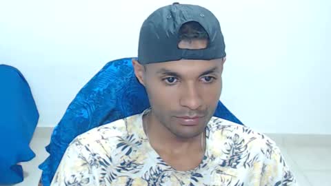 Snapshot of mr_max__ chatting on March 7, 12:29 am Max online show from March 7, 12:29 am