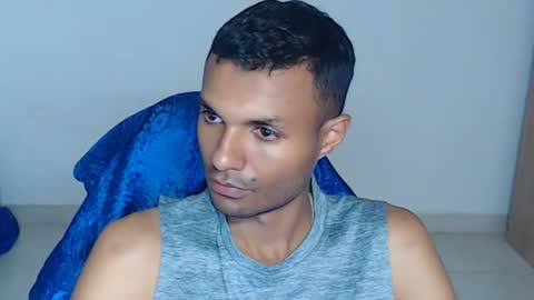 Snapshot of mr_max__ chatting on March 7, 6:27 pm Max online show from March 7, 6:27 pm