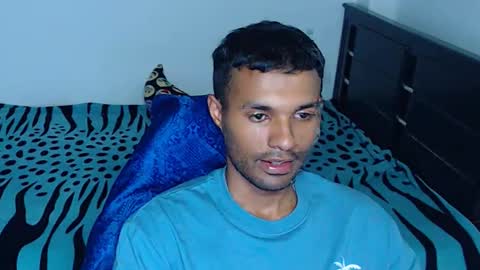 Snapshot of mr_max__ chatting on May 11, 8:28 pm Max online show from May 11, 8:28 pm