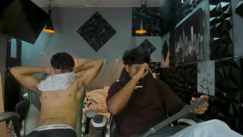 Snapshot of mr_mois chatting on May 19, 5:25 am mr_mois online show from May 19, 5:25 am
