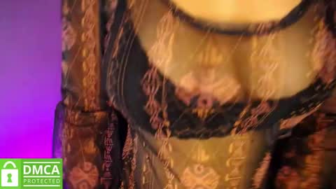 Snapshot of mr_mrscurie chatting on January 12, 2:24 am Mr Mrs Curie online show from January 12, 2:24 am