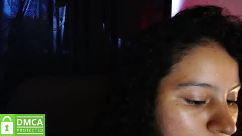 Snapshot of mr_mrscurie chatting on March 10, 10:13 pm Mr Mrs Curie online show from March 10, 10:13 pm