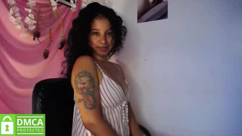 Snapshot of mr_mrscurie chatting on September 22, 9:50 pm Mr Mrs Curie online show from September 22, 9:50 pm