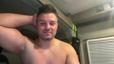 mr_niceguy100 online show from February 12, 2:28 am