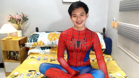 Snapshot of mr_squidcock chatting on October 30, 7:10 am KYLE online show from October 30, 7:10 am