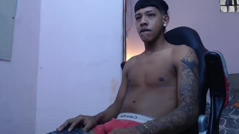 Snapshot of mr_stiven_ chatting on January 12, 4:42 am mr_stiven_ online show from January 12, 4:42 am