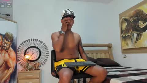 Snapshot of mr_stiven_ chatting on April 25, 4:48 am mr_stiven_ online show from April 25, 4:48 am