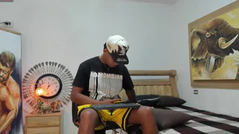 Snapshot of mr_stiven_ chatting on May 7, 5:13 am mr_stiven_ online show from May 7, 5:13 am