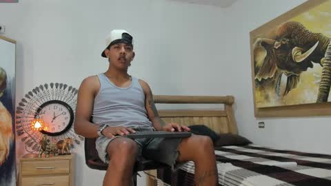 Snapshot of mr_stiven_ chatting on May 17, 3:04 am mr_stiven_ online show from May 17, 3:04 am