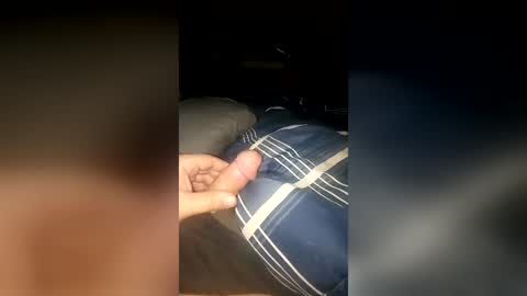 Snapshot of mr_white_420 chatting on July 13, 10:01 pm mr_white_420 online show from July 13, 10:01 pm