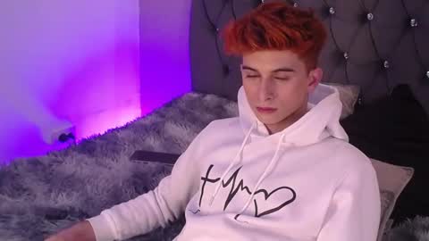 Snapshot of mr_williseo chatting on November 7, 8:31 pm williseo online show from November 7, 8:31 pm