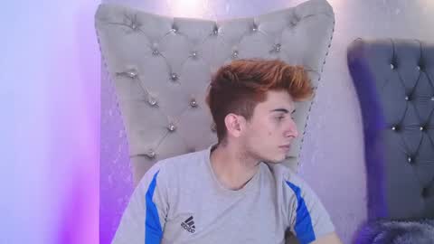 Snapshot of mr_williseo chatting on November 16, 8:25 pm williseo online show from November 16, 8:25 pm