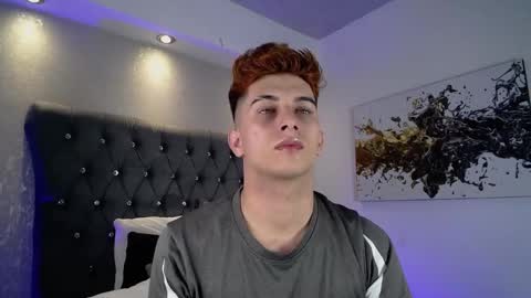 Snapshot of mr_williseo chatting on November 17, 8:14 pm williseo online show from November 17, 8:14 pm