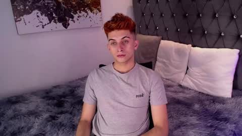 Snapshot of mr_williseo chatting on November 18, 8:13 pm williseo online show from November 18, 8:13 pm