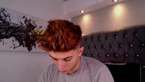 Snapshot of mr_williseo chatting on November 19, 8:42 pm williseo online show from November 19, 8:42 pm