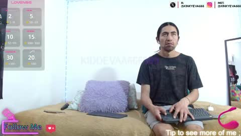 Mrandmrs666999 online show from May 22, 4:23 pm