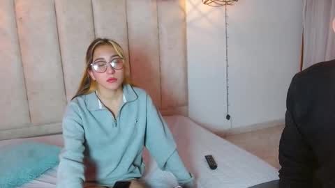 mrandmrvlxencs online show from April 27, 2:37 pm