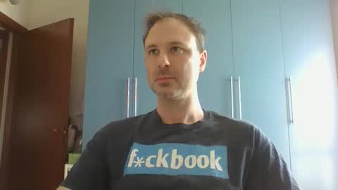 mravocado6 online show from March 17, 1:47 pm