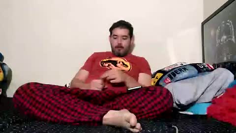 Snapshot of mrbearfreaky chatting on January 16, 3:02 am MBF online show from January 16, 3:02 am