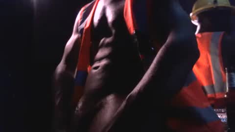 Snapshot of mrbigdiq chatting on December 22, 8:14 pm MrBigDiQ1 online show from December 22, 8:14 pm