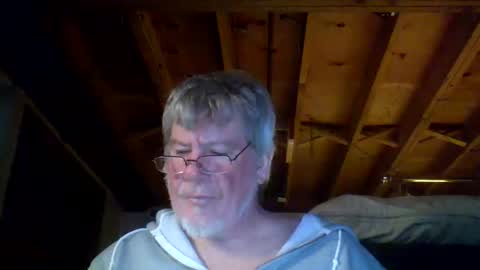 mrblade666 online show from December 2, 10:38 pm